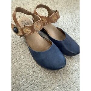 L’Artiste Mary Jane Comfort Shoes Size 40 Blue & Tan Floral Leather Wedge